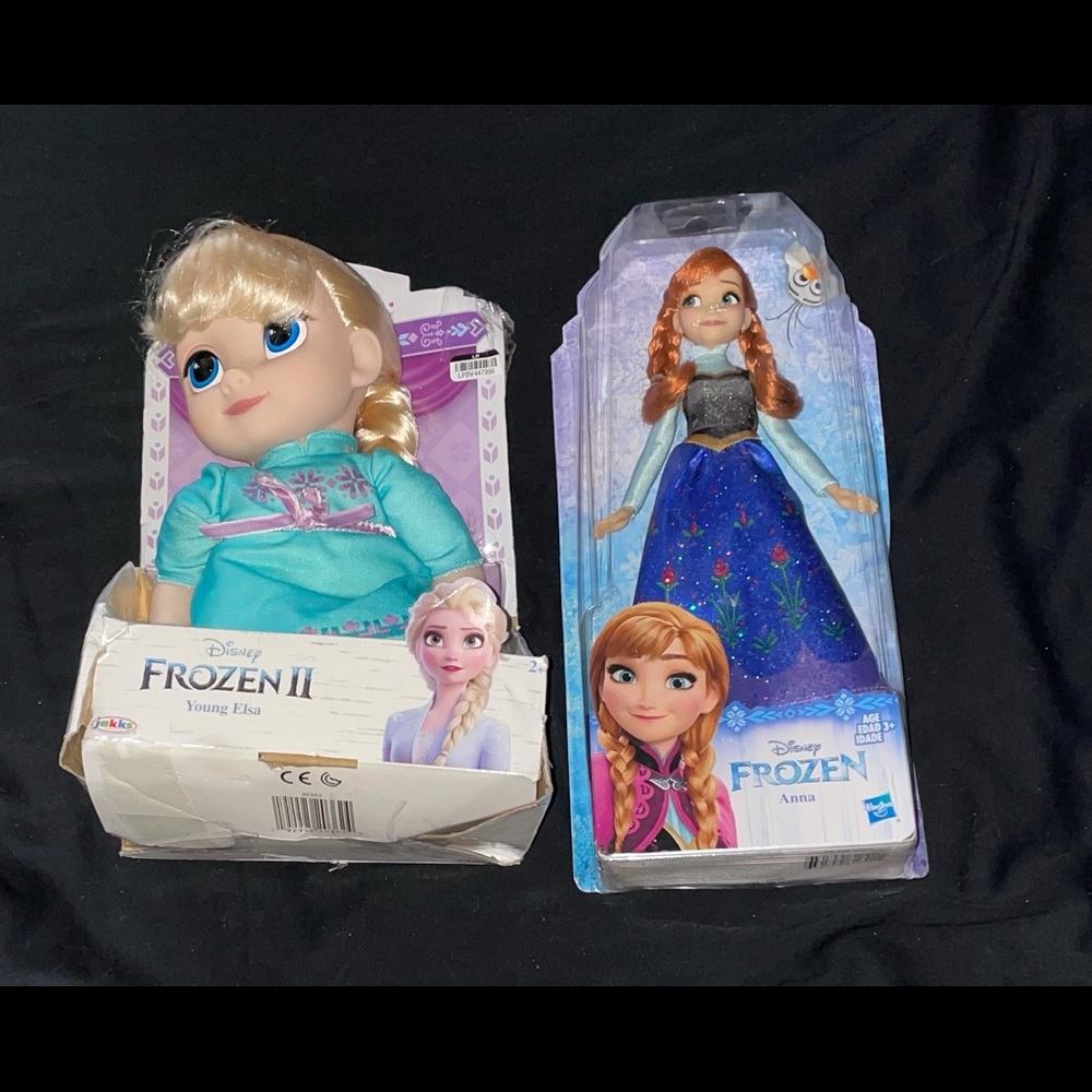Disney Frozen Dolls young Esla and Anna New